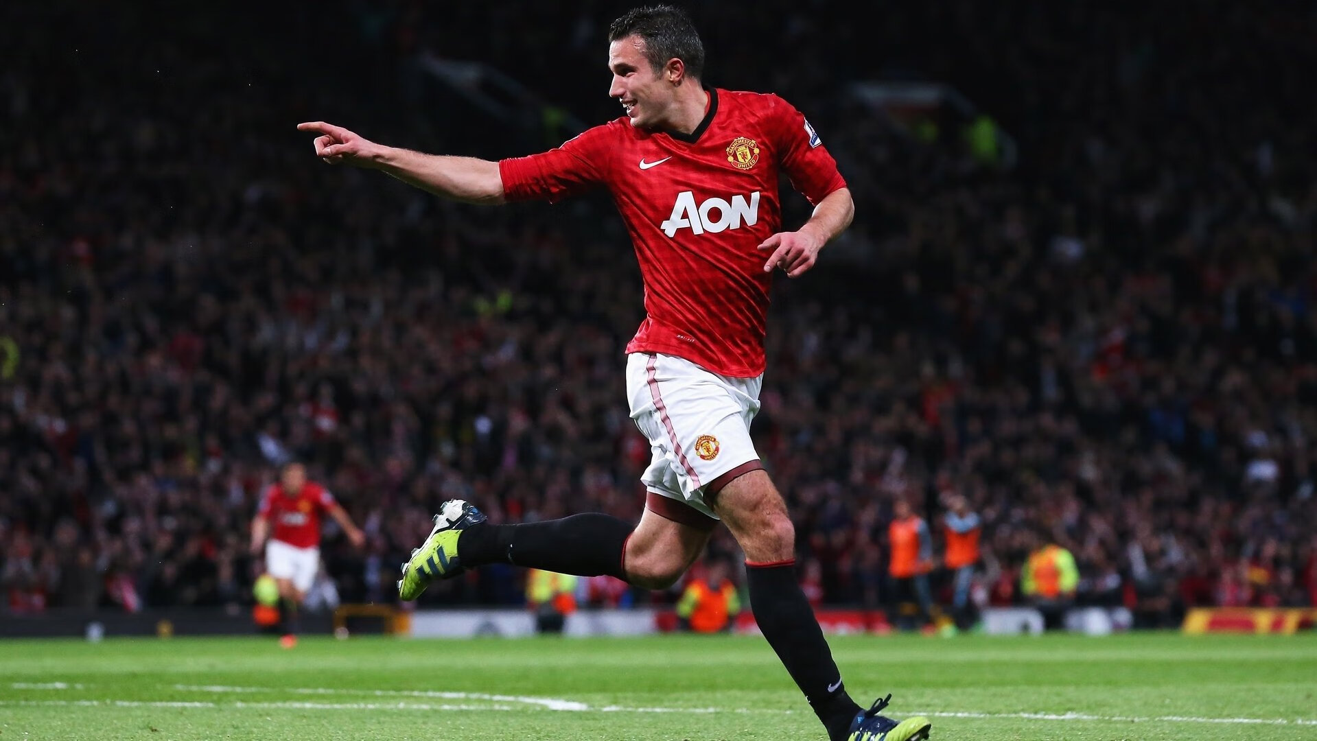 官方：狼队主帅佩雷拉下课！上赛季保级功臣，本赛季10轮仅2分垫底