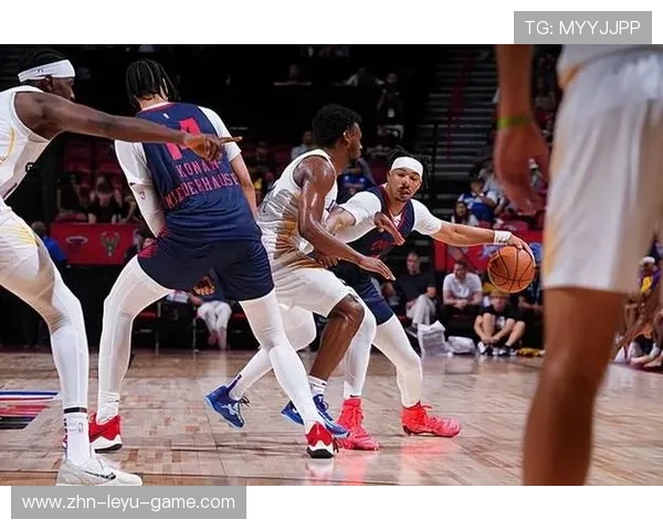 NBA快船侧翼展开大范围配合,节奏全面提升